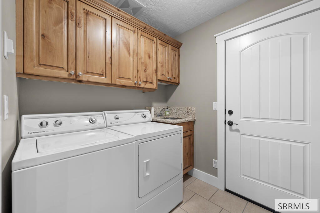 5258 S Cabana Drive Property Photo 12