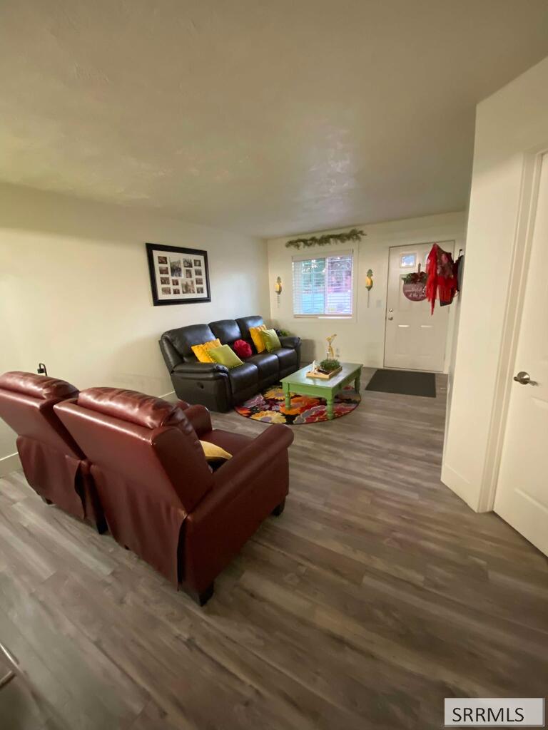 1065 Canal Property Photo 1