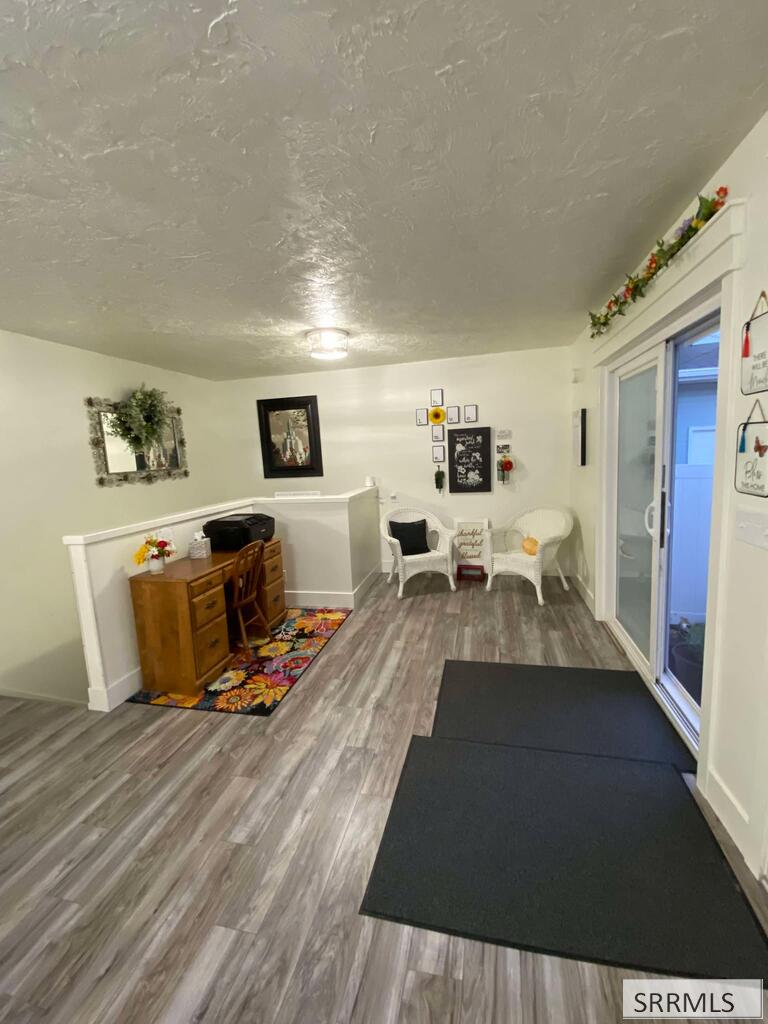 1065 Canal Property Photo 3