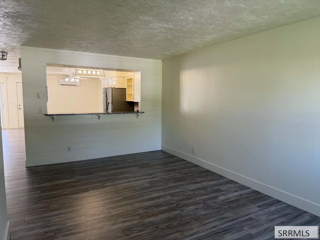 1065 Canal Property Photo 16