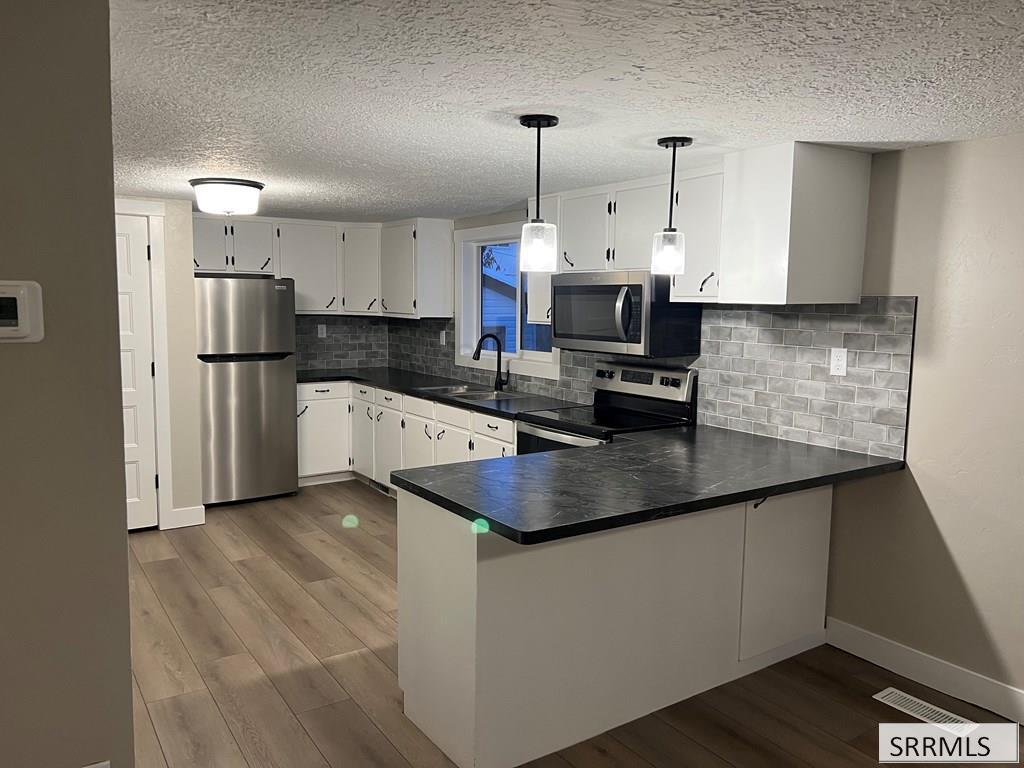 461 Lomax Street # A Property Photo 1