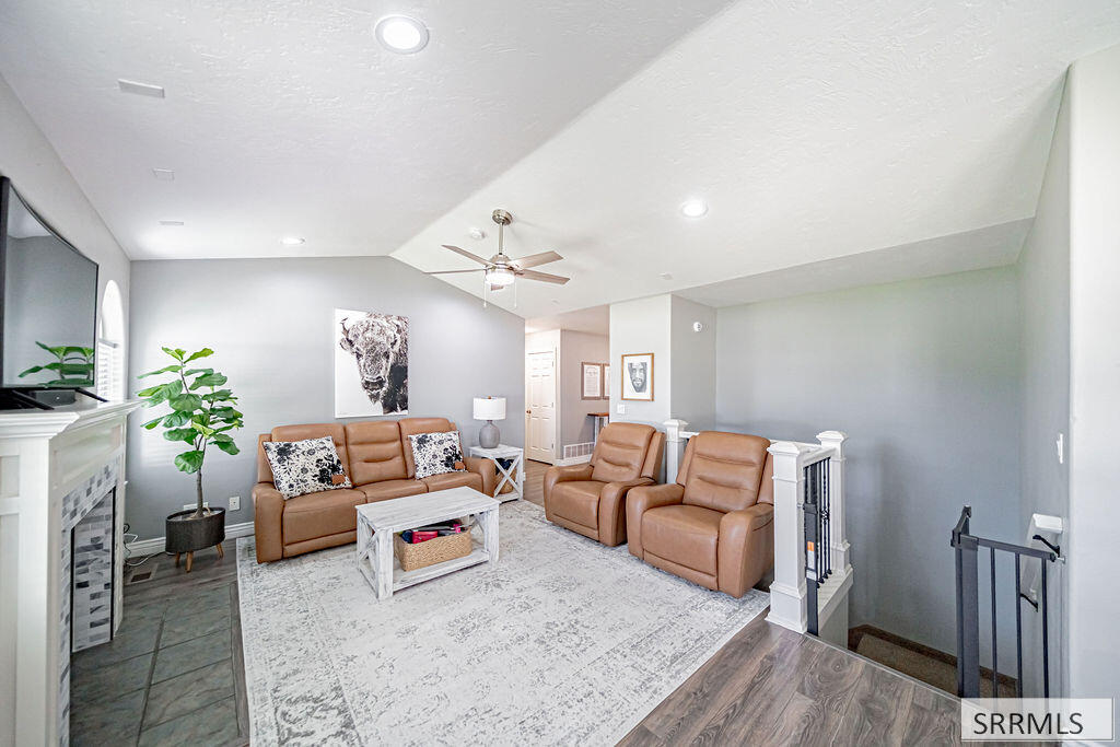 1365 Amaya Circle Property Photo 15