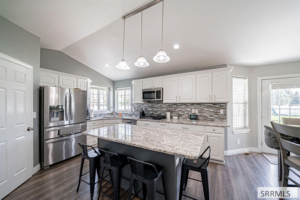 1365 Amaya Circle Property Photo 19