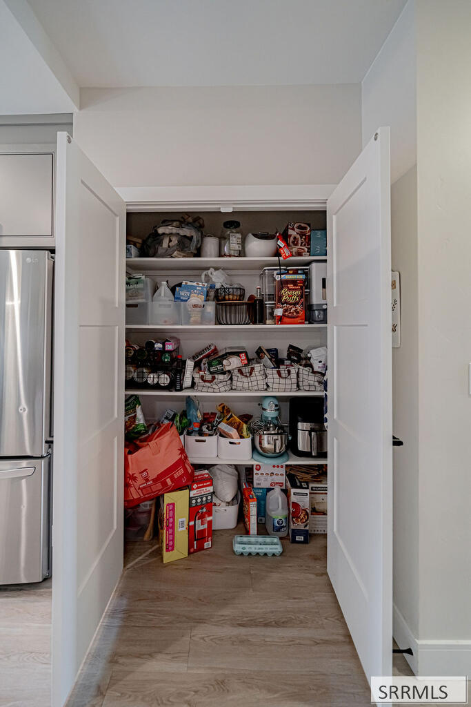 473 Easy Street Property Photo 21
