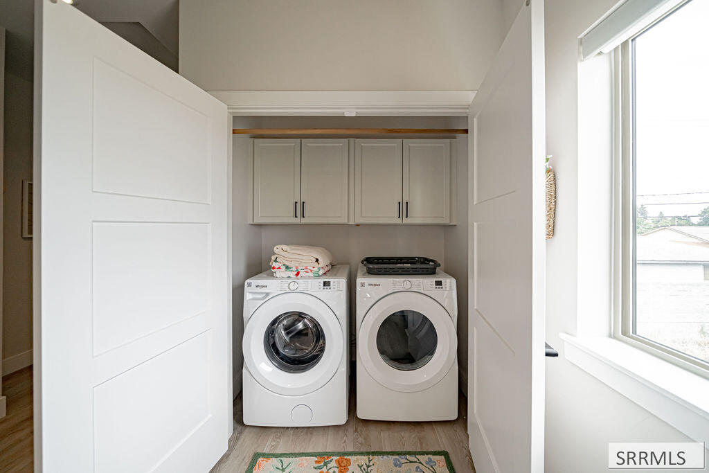 473 Easy Street Property Photo 24