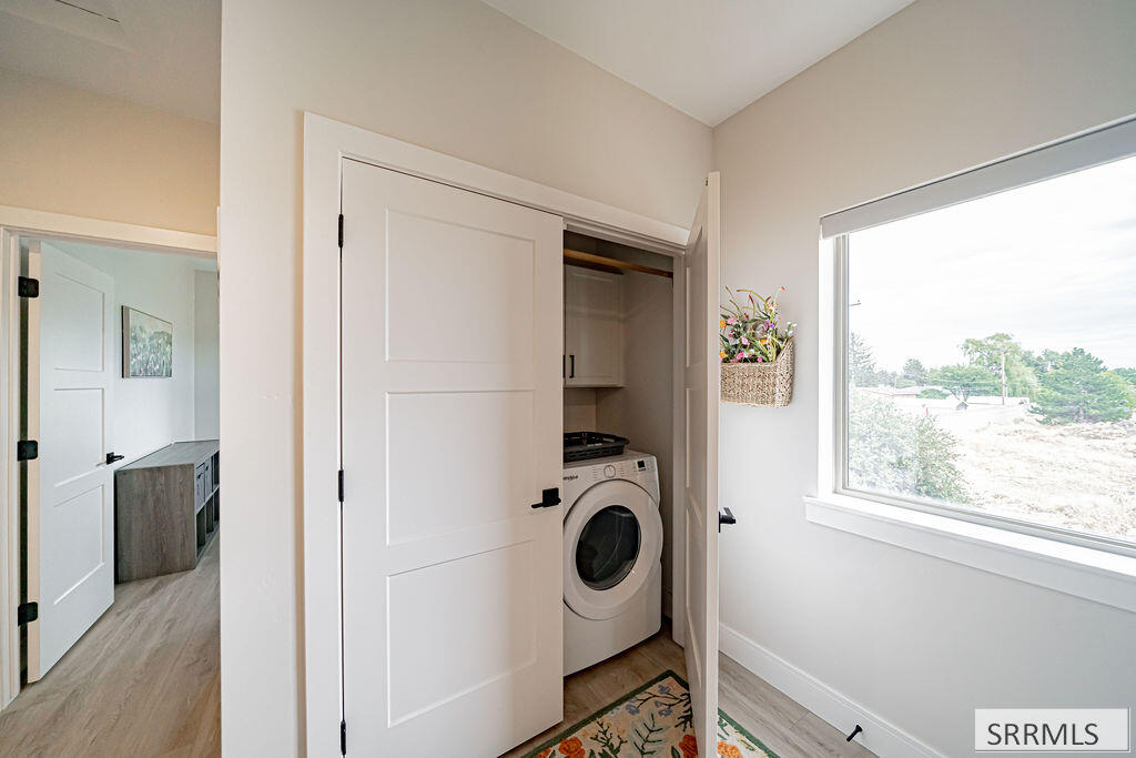 473 Easy Street Property Photo 25