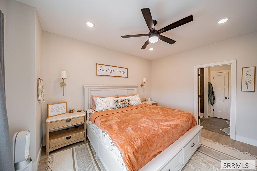473 Easy Street Property Photo 27