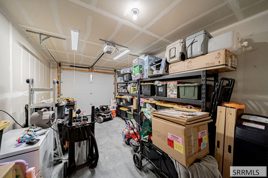 473 Easy Street Property Photo 49