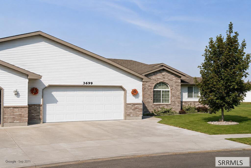 3699 E Heartland Circle Property Photo 1