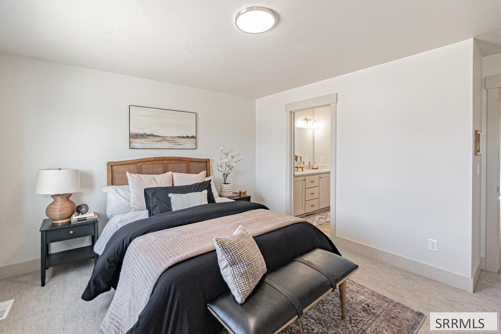 1336 Boston Court Property Photo 14