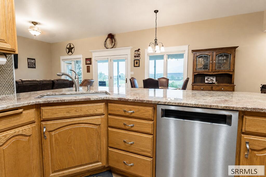 7474 W Portneuf Road Property Photo 6