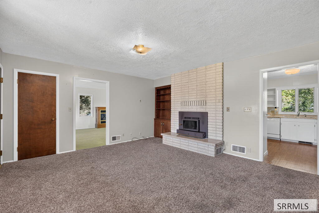 1417 N 1100 E Property Photo 11
