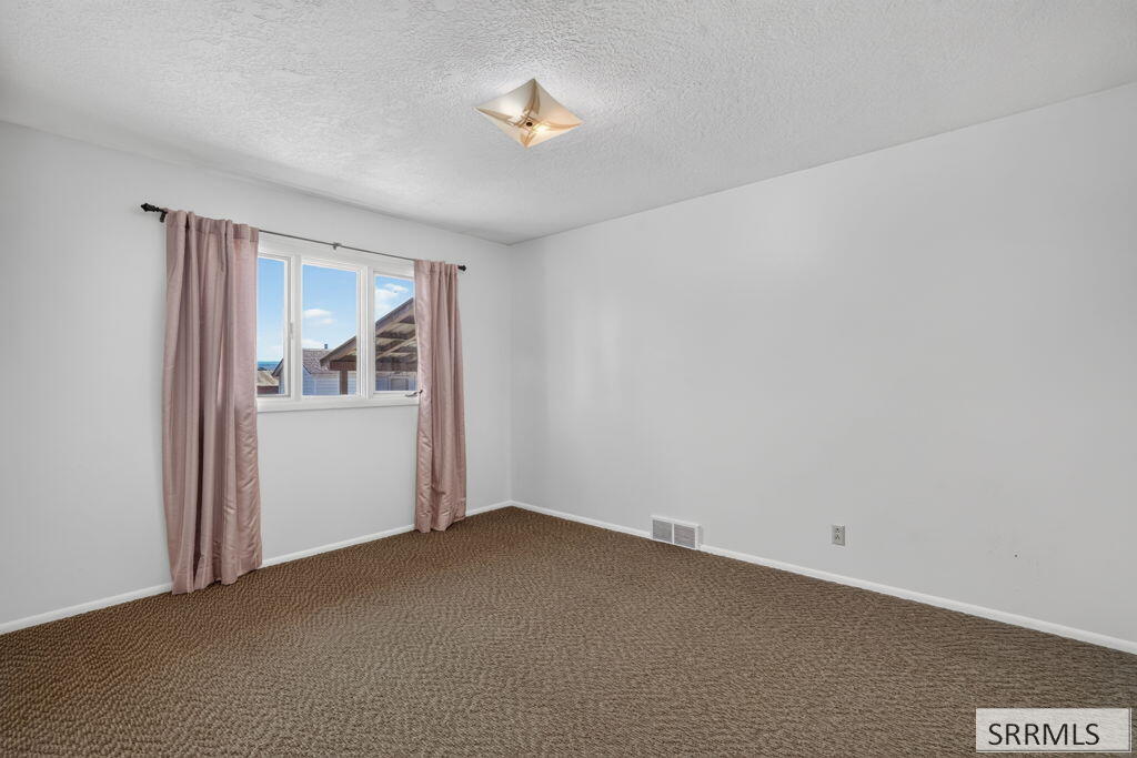 1417 N 1100 E Property Photo 22