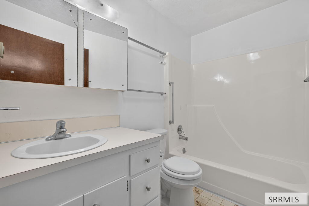 1417 N 1100 E Property Photo 25