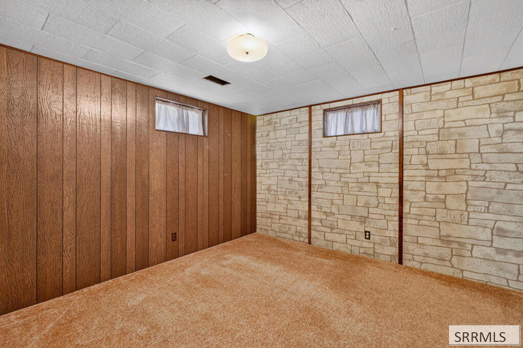 1417 N 1100 E Property Photo 34
