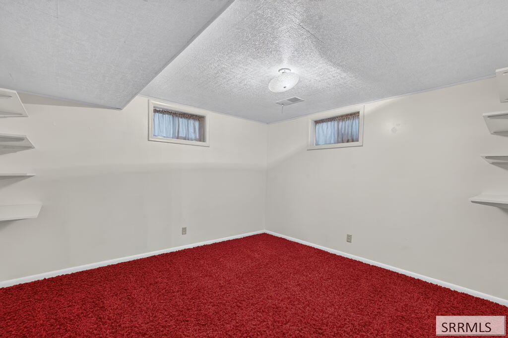1417 N 1100 E Property Photo 37