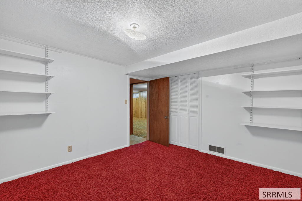 1417 N 1100 E Property Photo 38