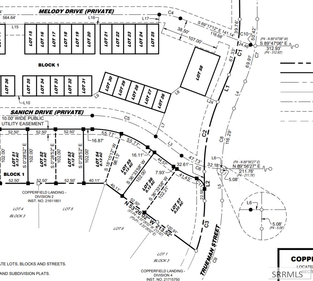 808 Sanich Drive Property Photo 2