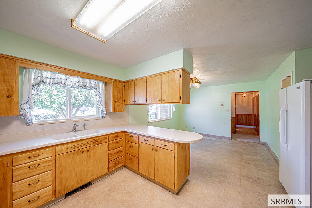 3050 E Iona Road Property Photo 3
