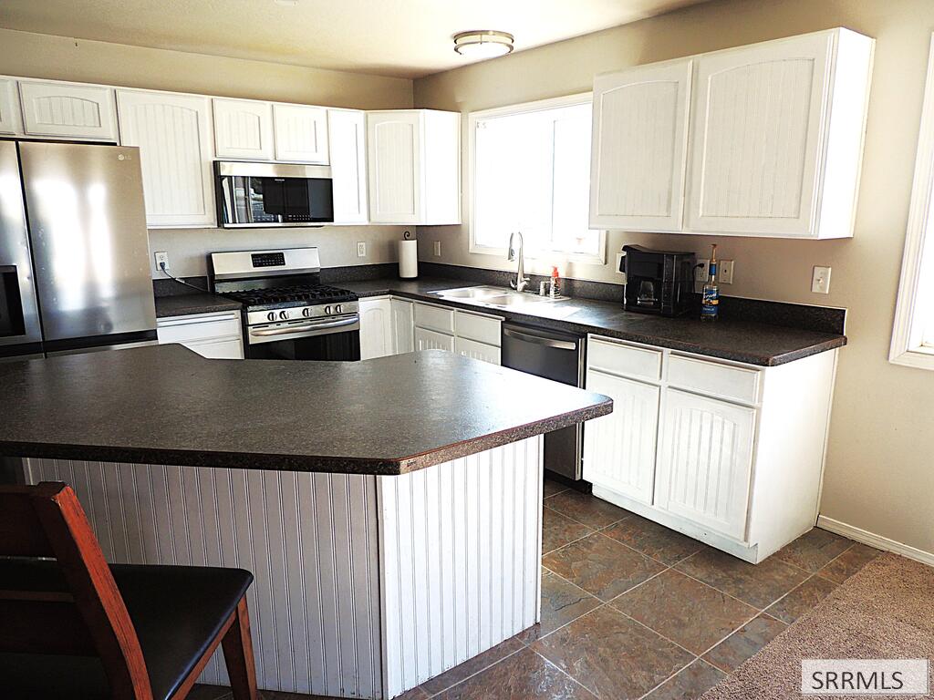 27 N White Pine Lane Property Photo 3