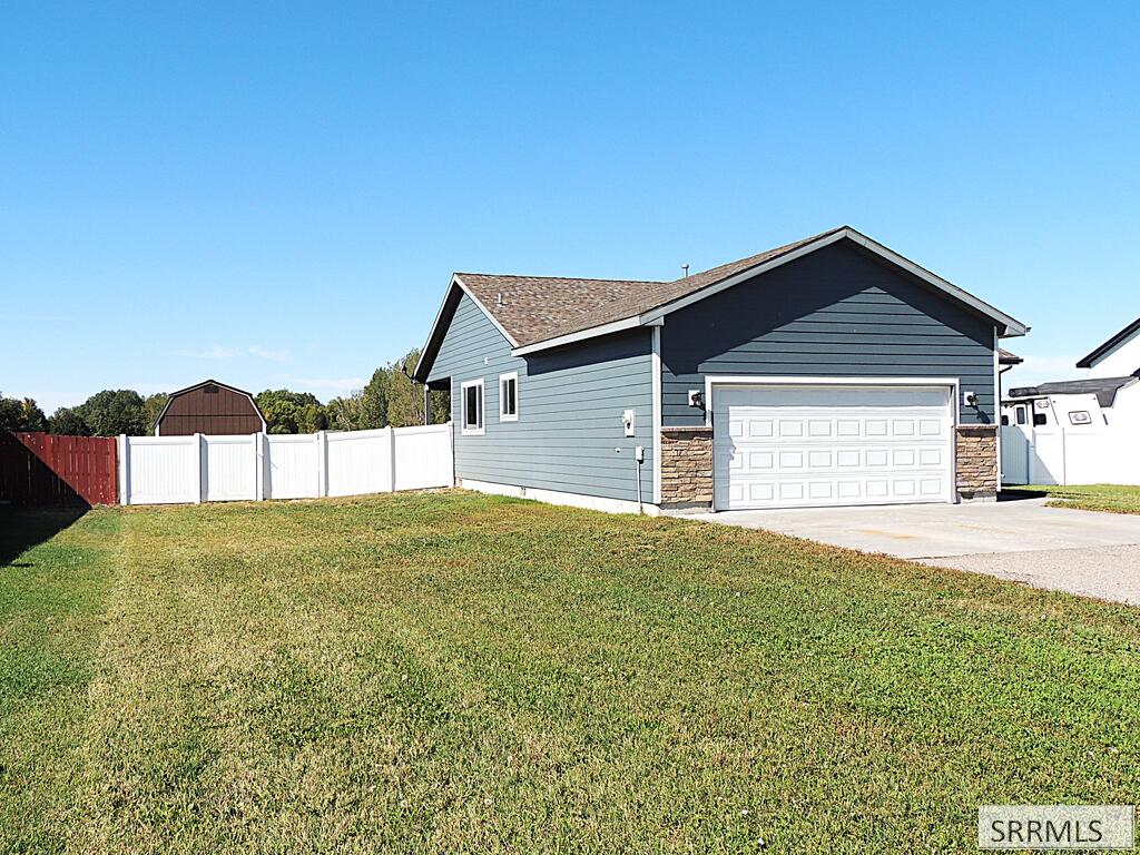 27 N White Pine Lane Property Photo 25