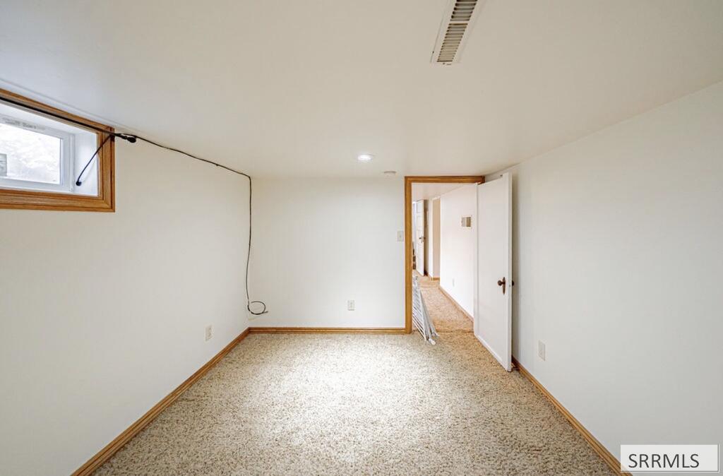 119 Idaho Avenue Property Photo 28