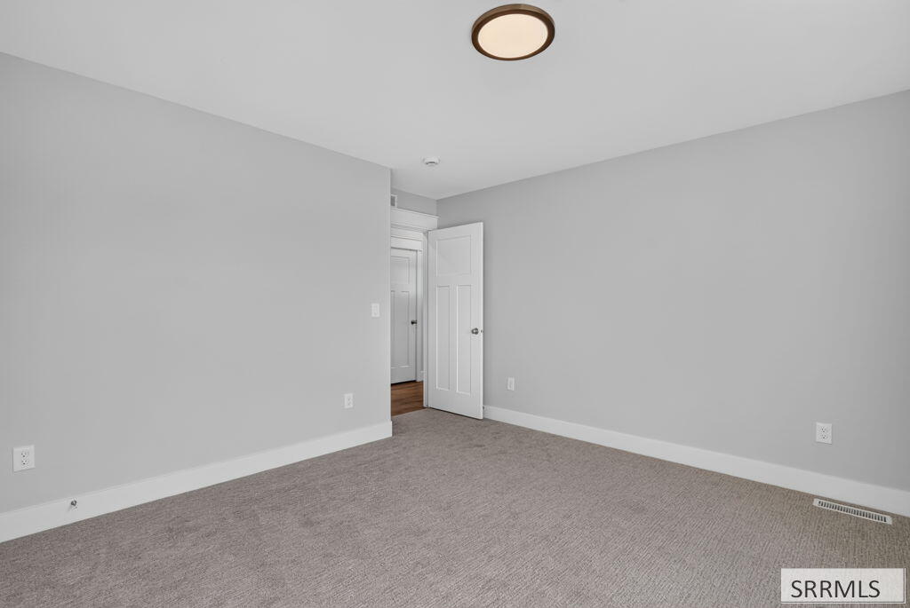 397 Wind River Drive Property Photo 14