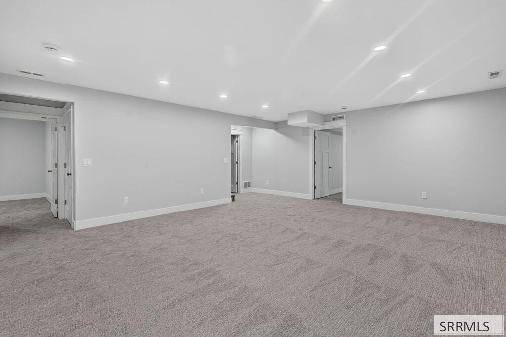 397 Wind River Drive Property Photo 25