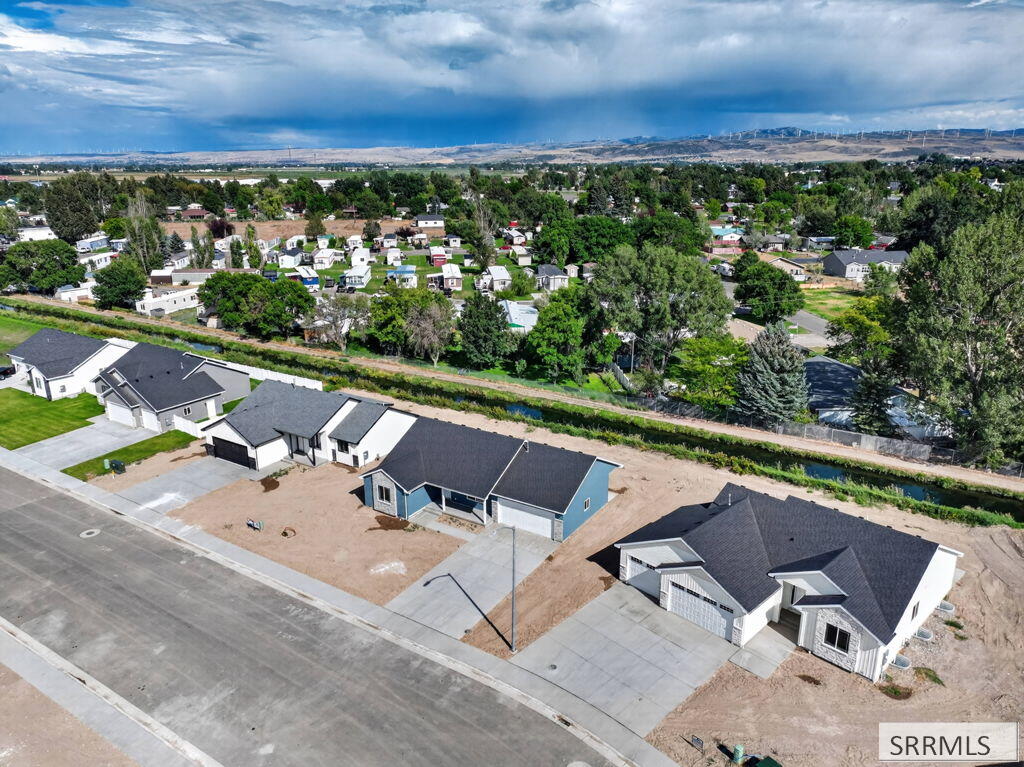 397 Wind River Drive Property Photo 42