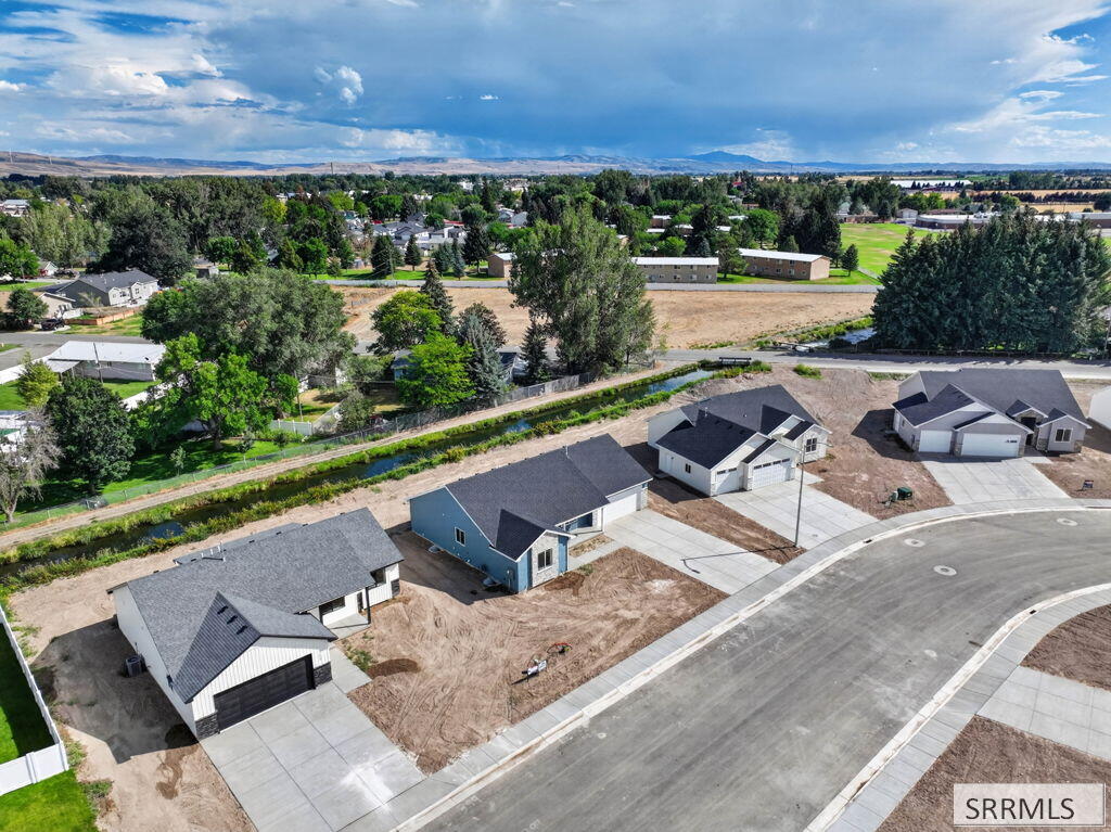 397 Wind River Drive Property Photo 43