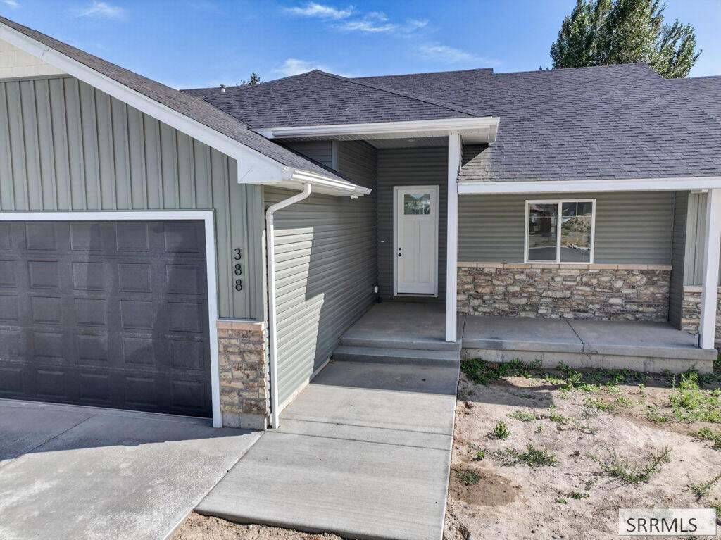 388 Wind River Circle Property Photo 44