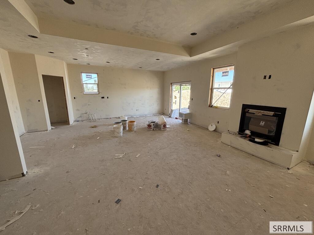 303 Ne Copper Bell Dr Property Photo 5