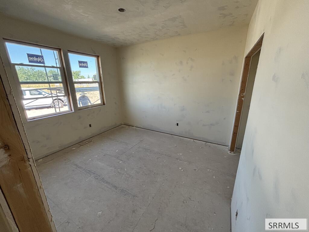 303 Ne Copper Bell Dr Property Photo 10