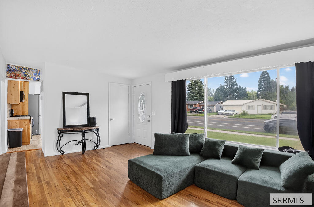 2161 E John Adams Parkway Property Photo 7