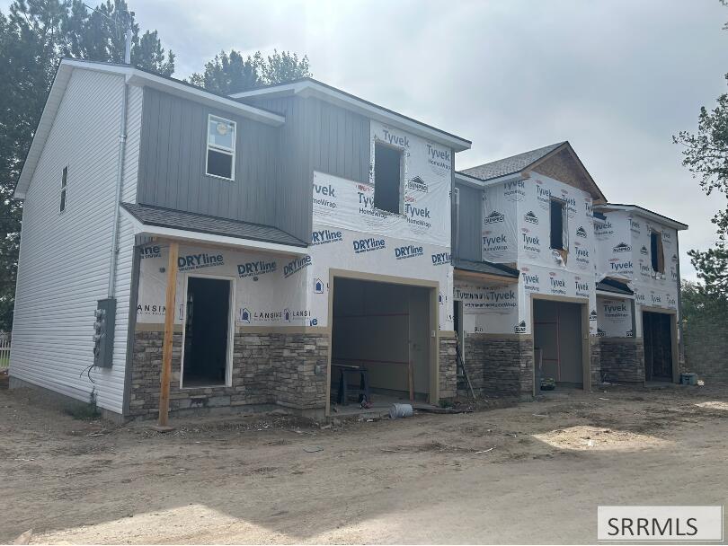 287 Lilac Street Property Photo 1