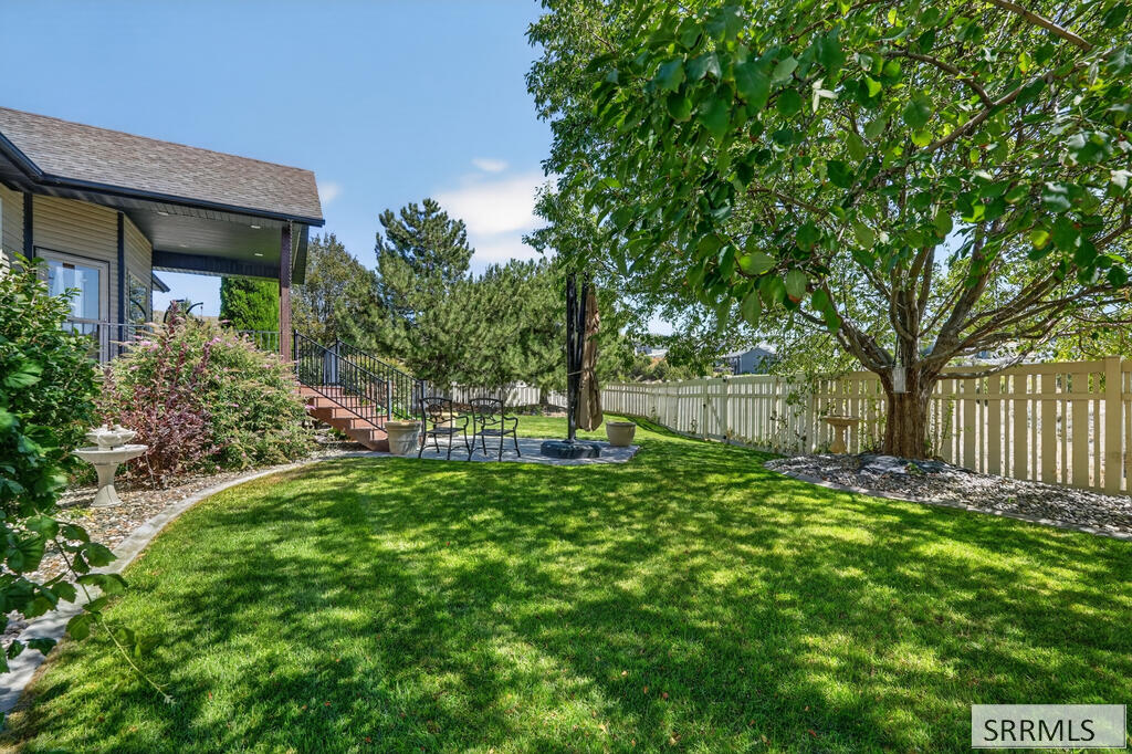 1408 Stoneridge Drive Property Photo 34