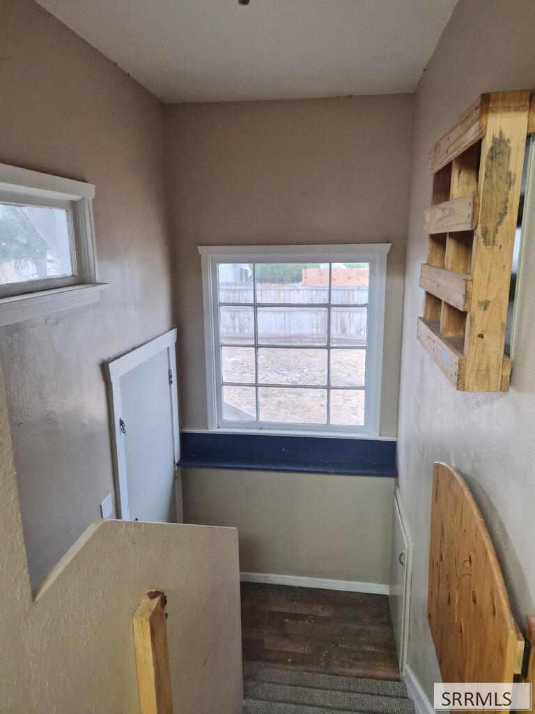 1147 N Hayes Avenue Property Photo 16