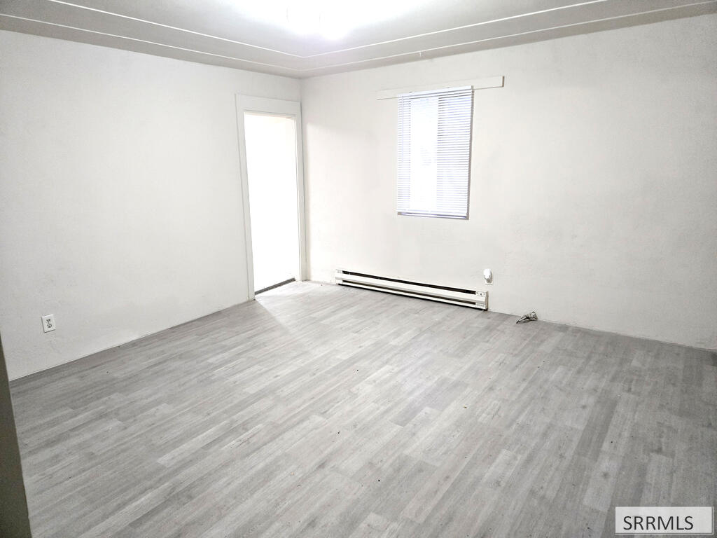 330 2nd Avenue Property Photo 5