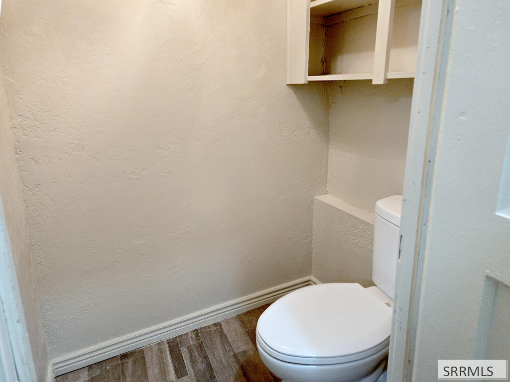 330 2nd Avenue Property Photo 7