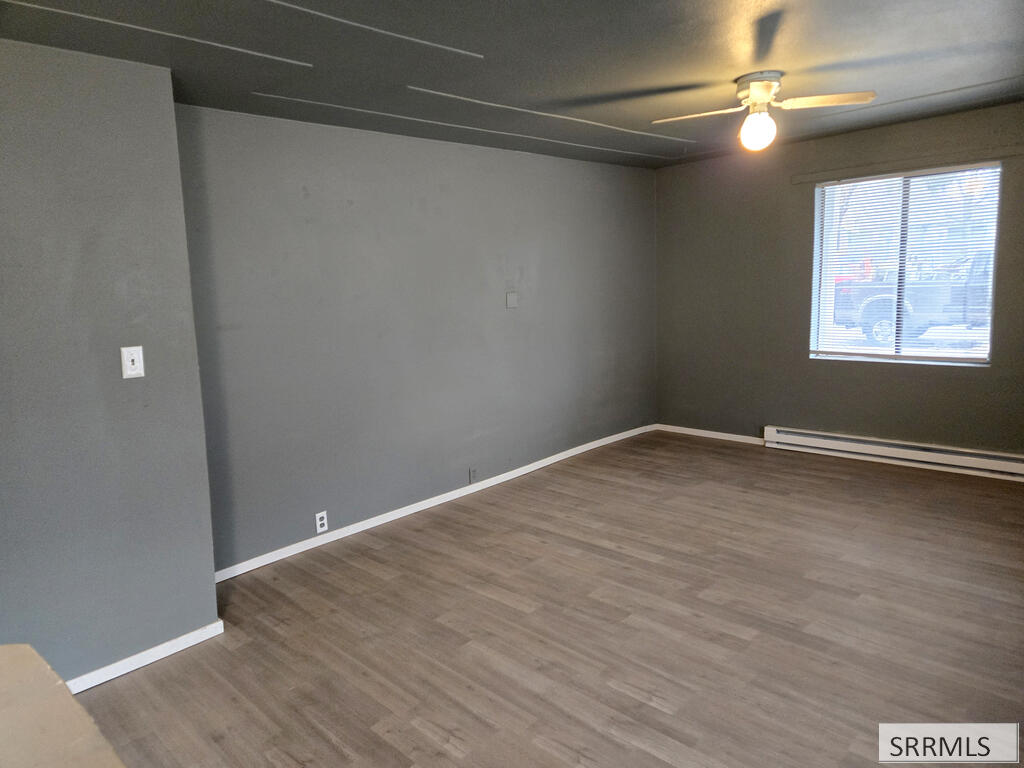 330 2nd Avenue Property Photo 18
