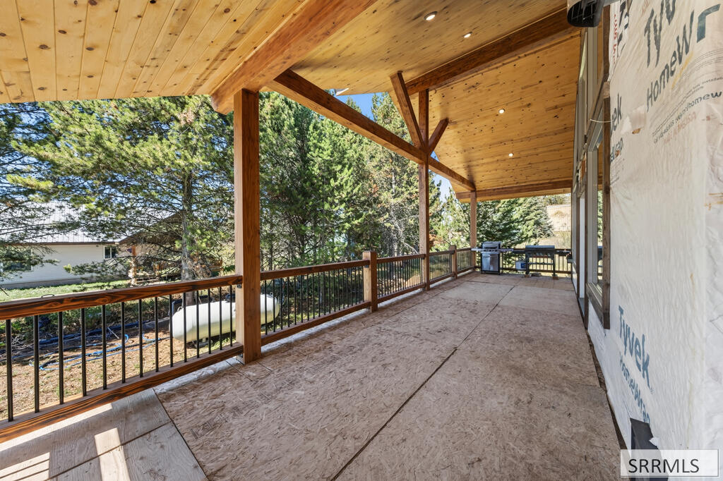 3769 Blue Bell Lane Property Photo 4