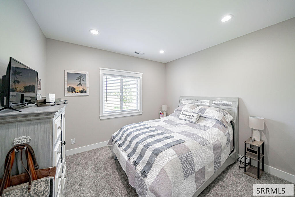 152 W 195 N Property Photo 53