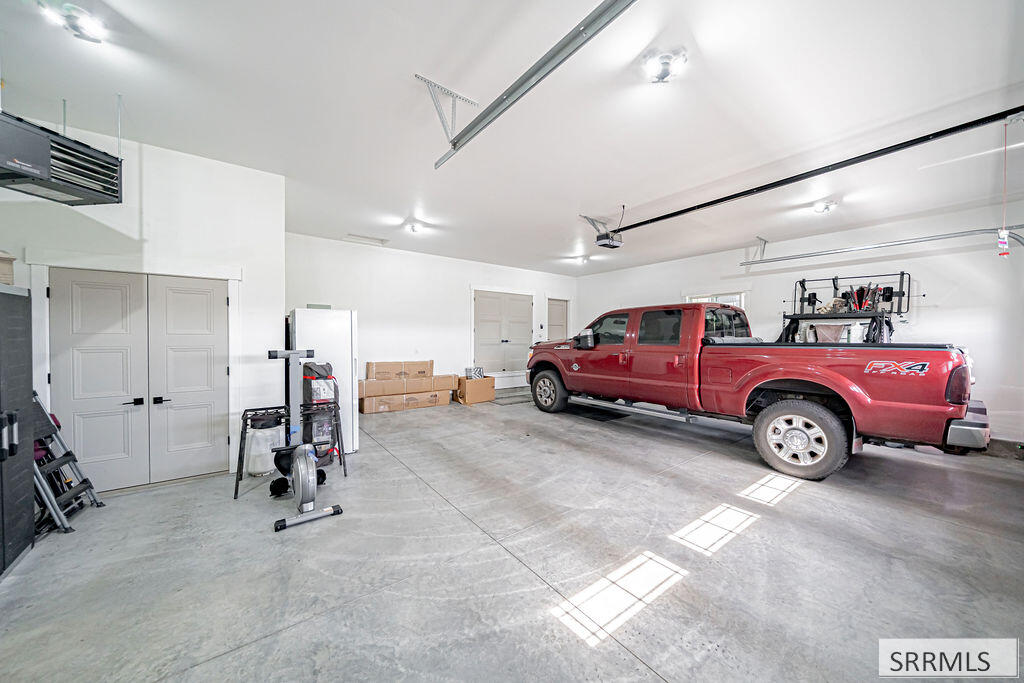 152 W 195 N Property Photo 61