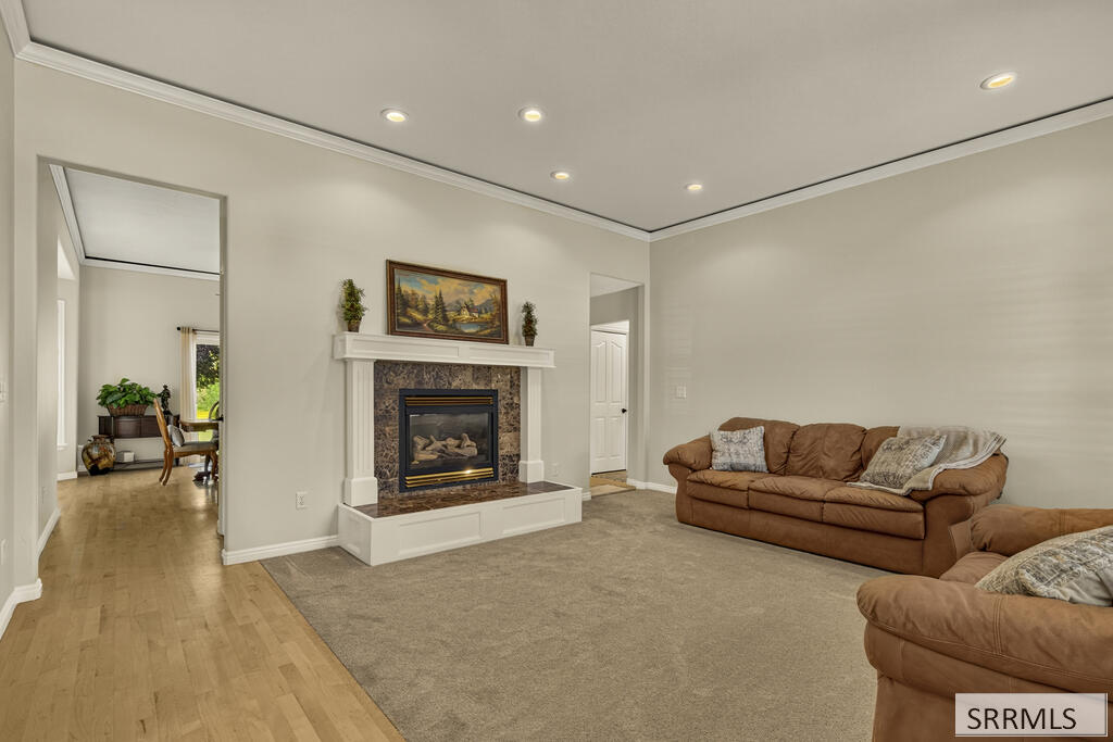 6248 S Foxrun Drive Property Photo 10