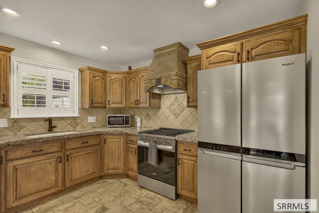 6248 S Foxrun Drive Property Photo 13