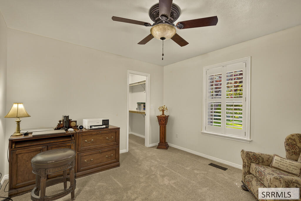 6248 S Foxrun Drive Property Photo 24
