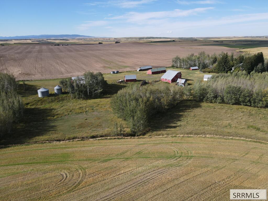 4484 E 1000 N Property Photo 13