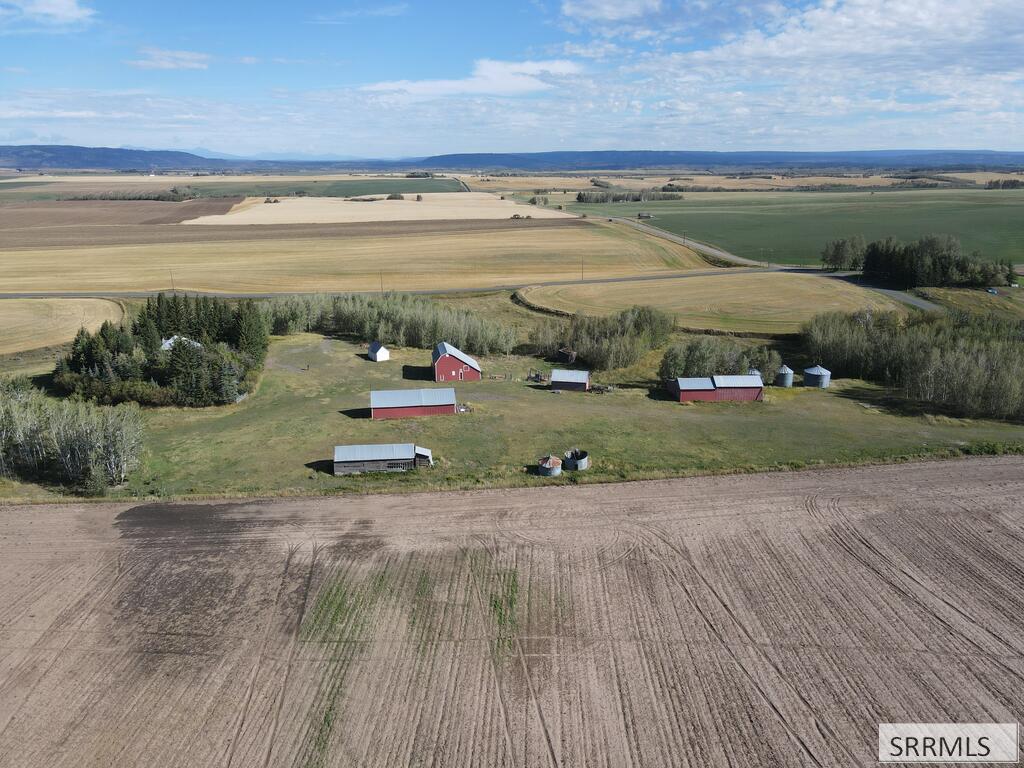 4484 E 1000 N Property Photo 24