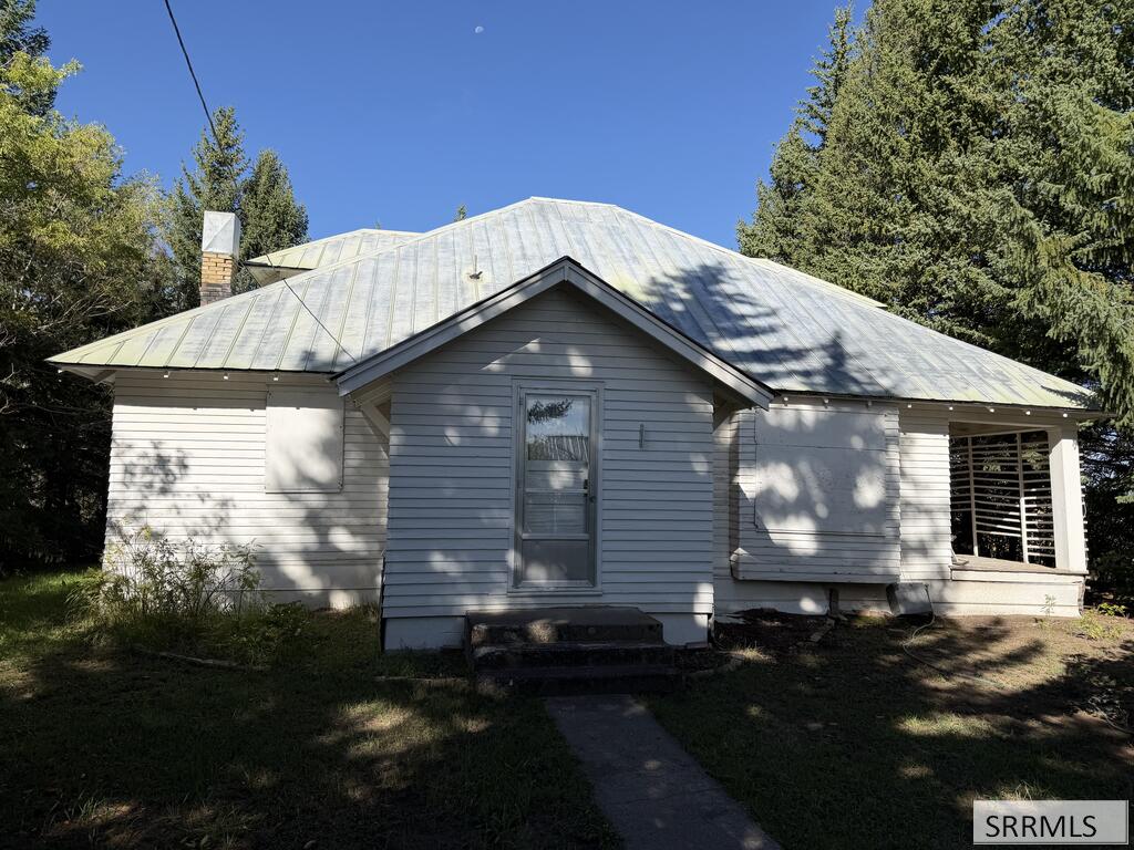 4484 E 1000 N Property Photo 31