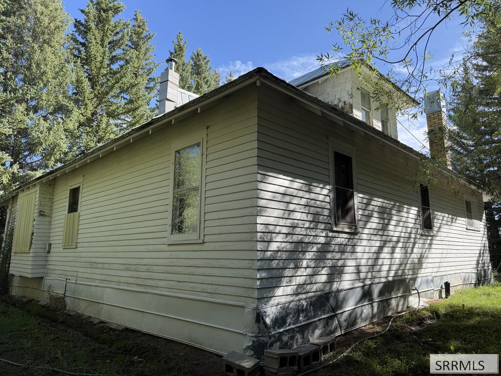 4484 E 1000 N Property Photo 33